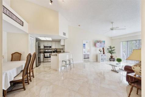 1100 Crestwood Court Royal Palm Beach FL 33411