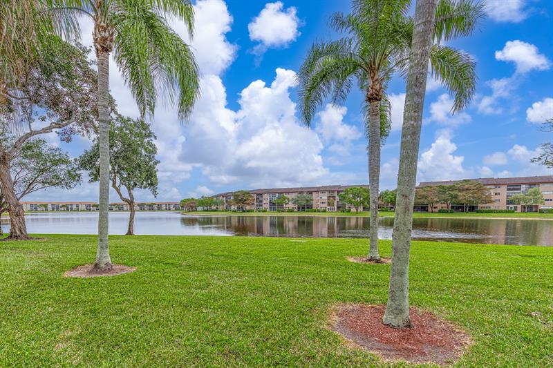 901 SW 141st Avenue Pembroke Pines FL 33027