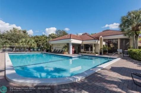 2550 SW 18th Terrace Fort Lauderdale FL 33315