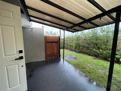 975 NE 40th Street Oakland Park FL 33334