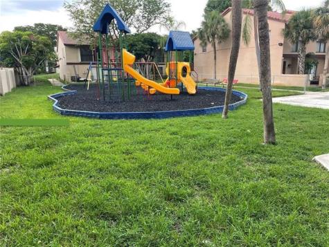 Hollywood FL 33021
