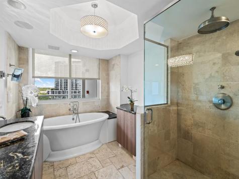 333 Las Olas Way Fort Lauderdale FL 33301