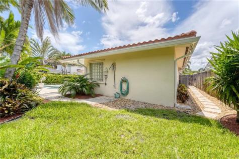 2000 Admirals Way Fort Lauderdale FL 33316