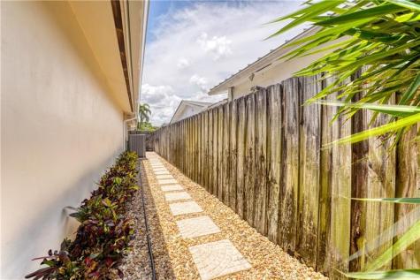 2000 Admirals Way Fort Lauderdale FL 33316