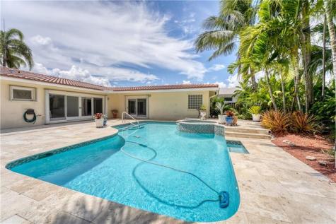 2000 Admirals Way Fort Lauderdale FL 33316