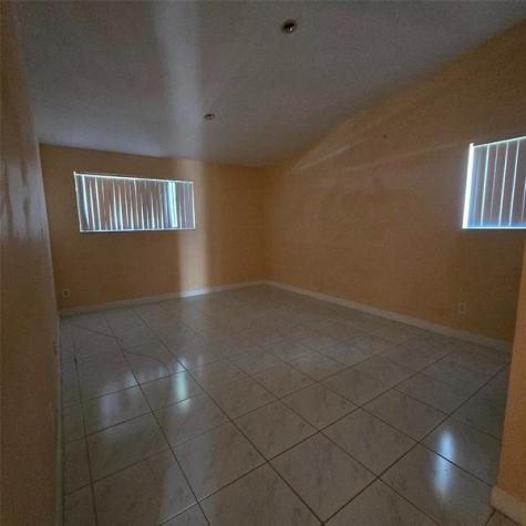 626 NE 195th Street Miami FL 33179