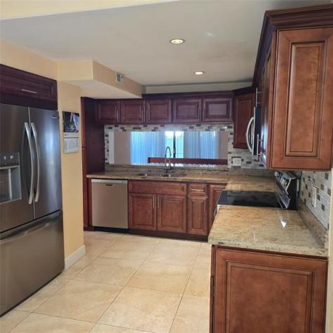 626 NE 195th Street Miami FL 33179