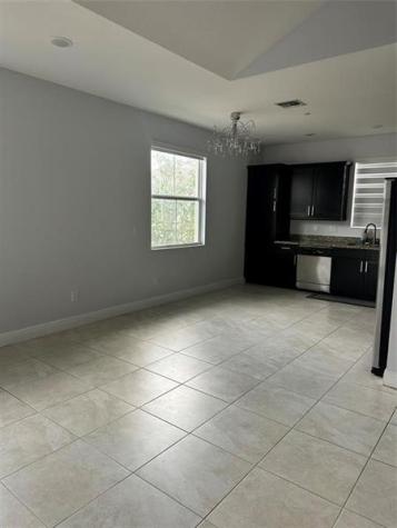 2911 Cascada Isles Way Hollywood FL 33024