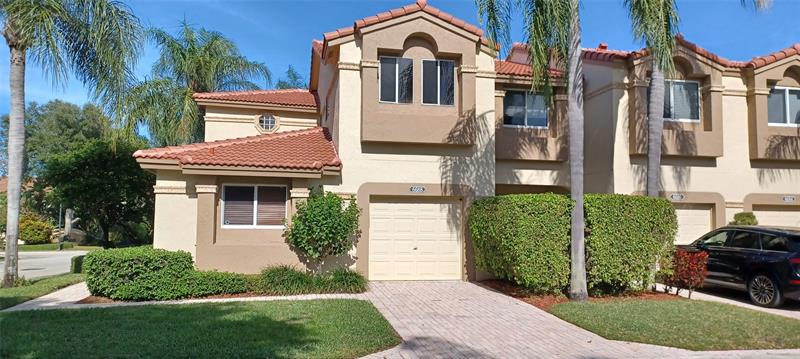6688 Via Regina Boca Raton FL 33433