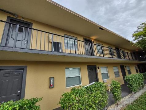 1401 NE 17th Court Fort Lauderdale FL 33305