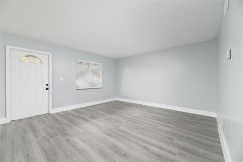 1401 NE 17th Court Fort Lauderdale FL 33305