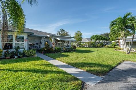 1130 Circle Terrace Delray Beach FL 33445