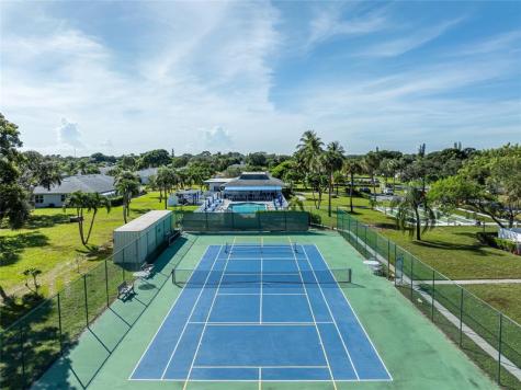 1130 Circle Terrace Delray Beach FL 33445