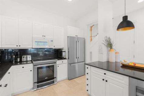2739 NE 15th Street Fort Lauderdale FL 33304