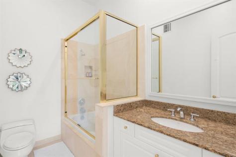 2739 NE 15th Street Fort Lauderdale FL 33304