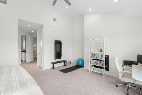 2739 NE 15th Street Fort Lauderdale FL 33304