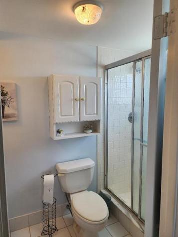 4141 NW 44th Avenue Lauderdale Lakes FL 33319