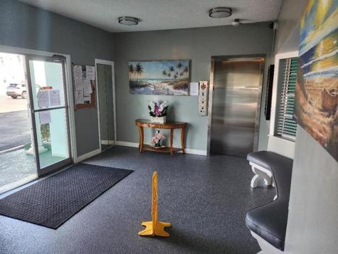 4141 NW 44th Avenue Lauderdale Lakes FL 33319