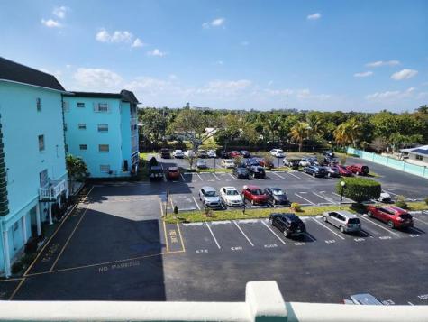 4141 NW 44th Avenue Lauderdale Lakes FL 33319