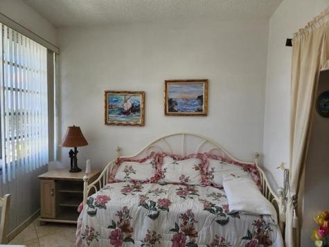 4141 NW 44th Avenue Lauderdale Lakes FL 33319