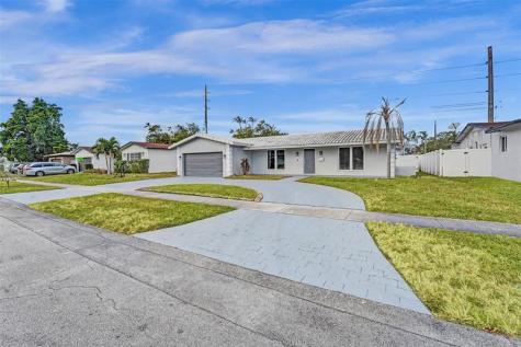 4001 N 41st Court Hollywood FL 33021