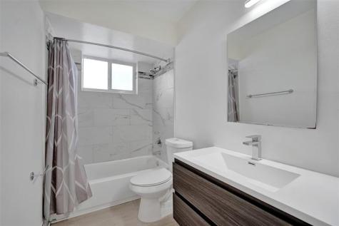 4001 N 41st Court Hollywood FL 33021