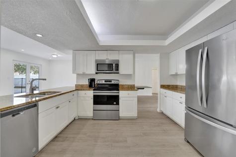 4001 N 41st Court Hollywood FL 33021