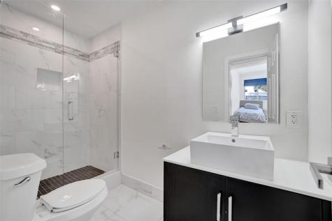 4001 N 41st Court Hollywood FL 33021