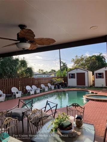 4232 SW 20th Fort Lauderdale FL 33317