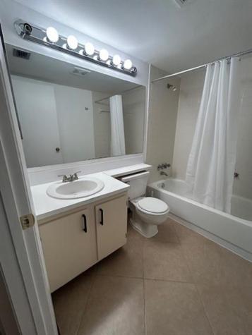 721 Sunny Pine Way Greenacres FL 33415
