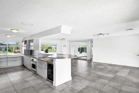 2632 SE 10th Court Pompano Beach FL 33062