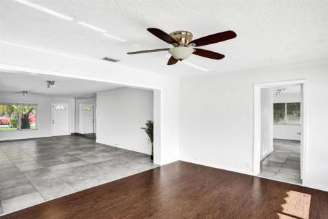 2632 SE 10th Court Pompano Beach FL 33062