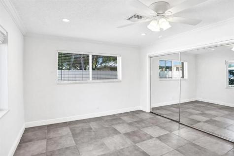 2632 SE 10th Court Pompano Beach FL 33062