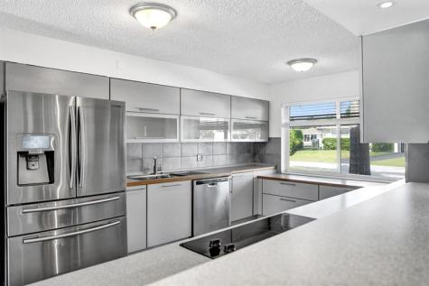 2632 SE 10th Court Pompano Beach FL 33062