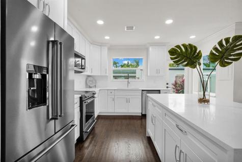 4015 Washington Road West Palm Beach FL 33405
