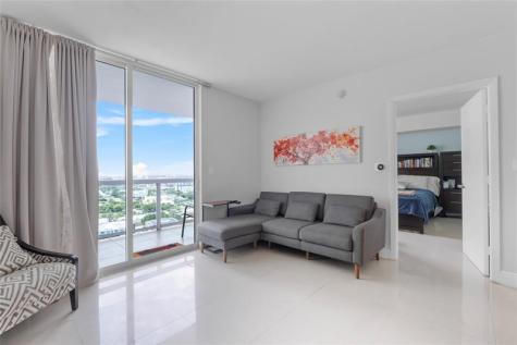 1800 N Bayshore Drive Miami FL 33132