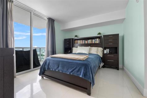 1800 N Bayshore Drive Miami FL 33132