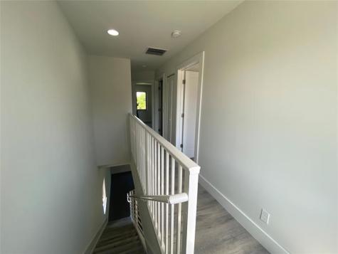 5615 Polk Street Hollywood FL 33021