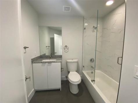 5615 Polk Street Hollywood FL 33021