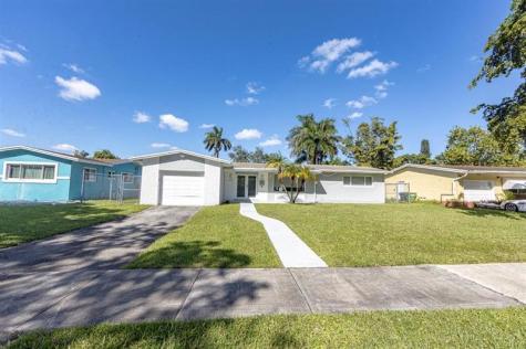 475 NE 142nd Street North Miami FL 33161
