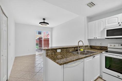 6103 NW 116th Place Doral FL 33178