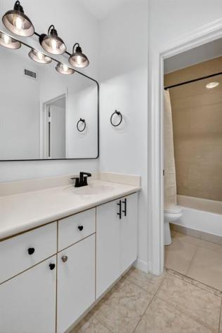 6103 NW 116th Place Doral FL 33178