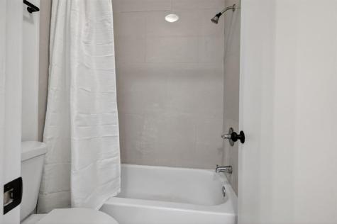 6103 NW 116th Place Doral FL 33178