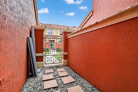 6103 NW 116th Place Doral FL 33178