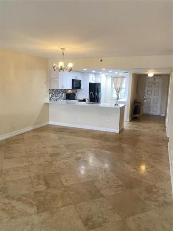 3499 Oaks Way Pompano Beach FL 33069