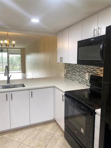 3499 Oaks Way Pompano Beach FL 33069