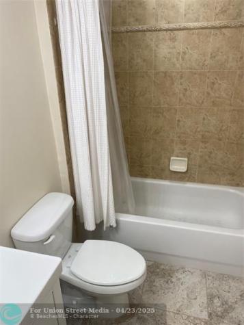 6300 Landings Way Tamarac FL 33321