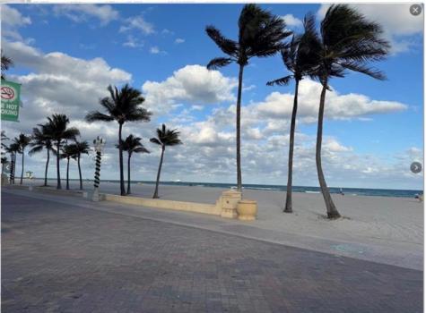 323 Monroe Street Hollywood FL 33019