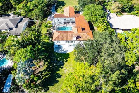 7132 NW 62nd Terrace Parkland FL 33067