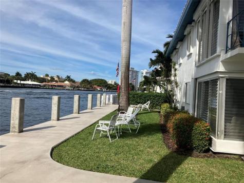 561 Bayshore Drive Fort Lauderdale FL 33304